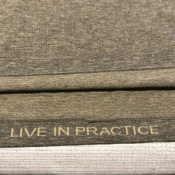 🍋Men’s Lululemon Vent Tech short sleeve tee🍋 - Picture 6 of 14